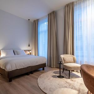 One Two Four - Hotel & Spa